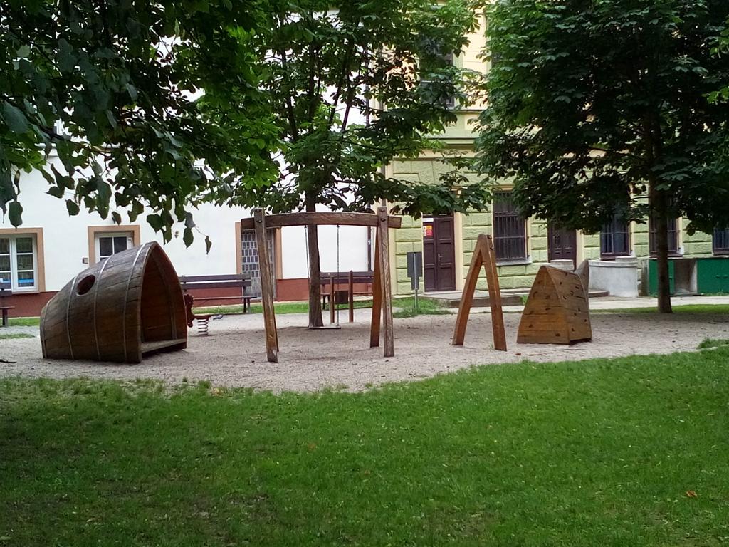Manhattan Penzion Písek Εξωτερικό φωτογραφία